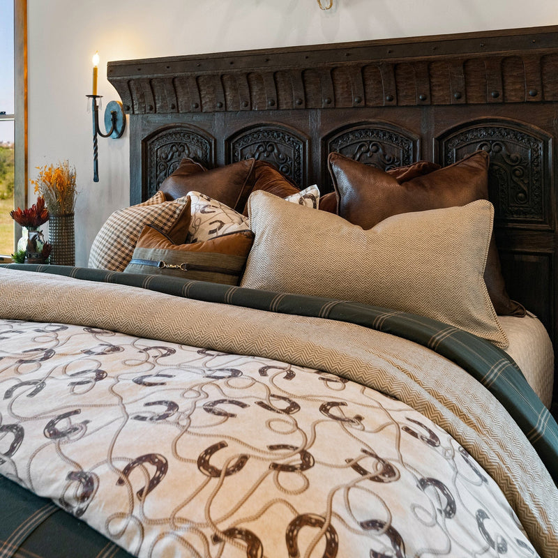 Pierre Horseshoes Bedding Set